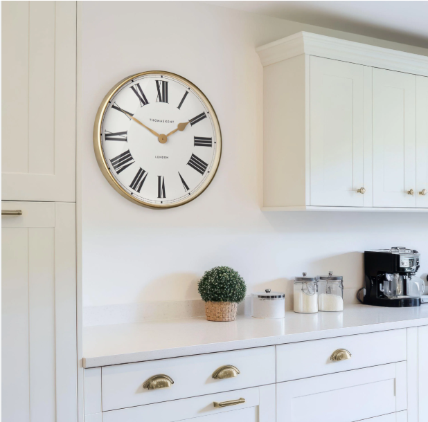 How to Use a Pendulum Wall Clock: A Definitive Guide